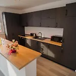 Apartmán Penthouse With Huge Rooftop Terrace & View
