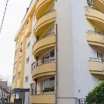 Daire Penthouse With Huge Rooftop Terrace & View