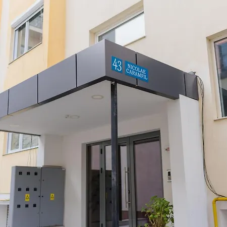 Apartman Penthouse With Huge Rooftop Terrace & View *