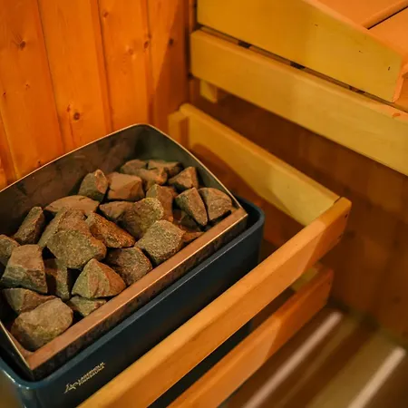 Penthouse With Huge Rooftop Terrace & View Апартаменти Бухарест