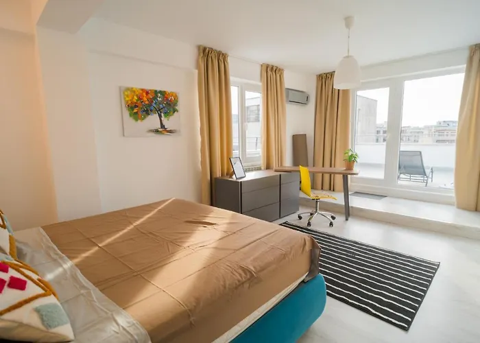 Appartement Penthouse With Huge Rooftop Terrace & View Bucarest
