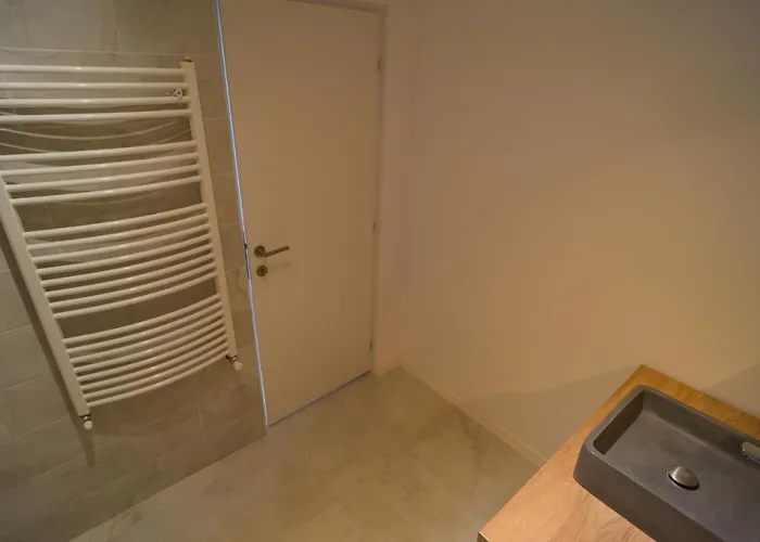 Penthouse With Huge Rooftop Terrace & View * Bukurešť